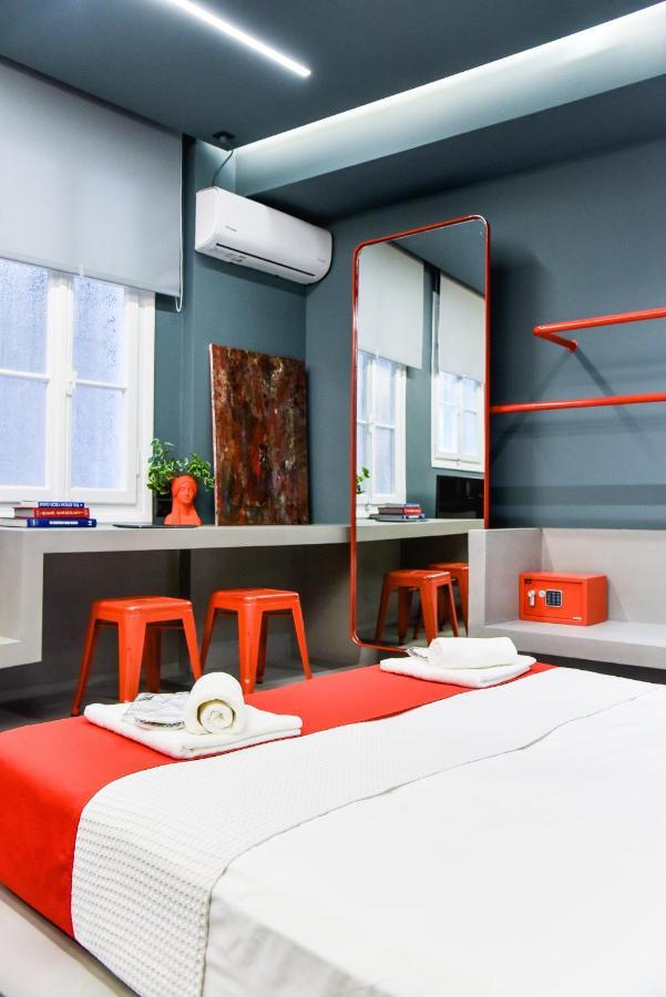 Central44 Yolo Casual Suite Athens Ngoại thất bức ảnh