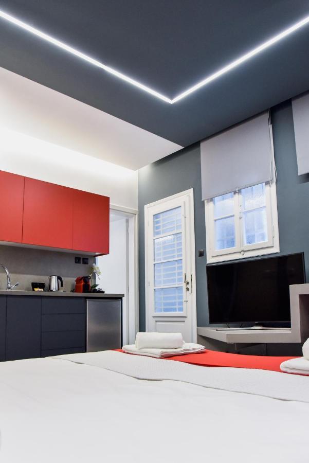 Central44 Yolo Casual Suite Athens Ngoại thất bức ảnh