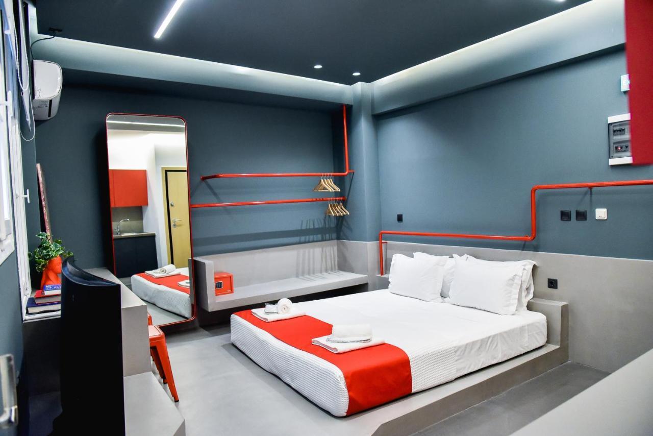 Central44 Yolo Casual Suite Athens Ngoại thất bức ảnh
