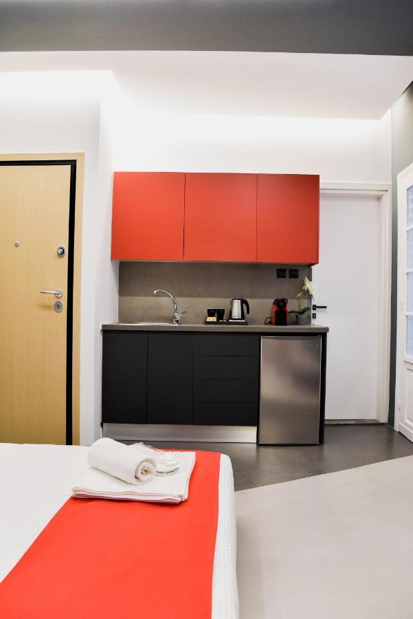 Central44 Yolo Casual Suite Athens Ngoại thất bức ảnh