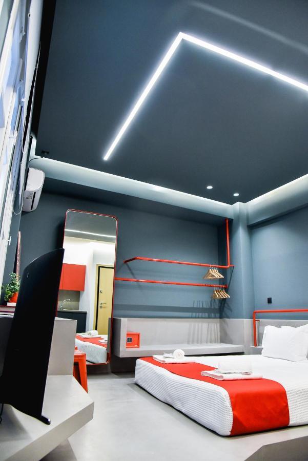 Central44 Yolo Casual Suite Athens Ngoại thất bức ảnh