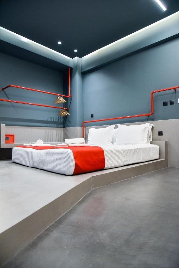 Central44 Yolo Casual Suite Athens Ngoại thất bức ảnh