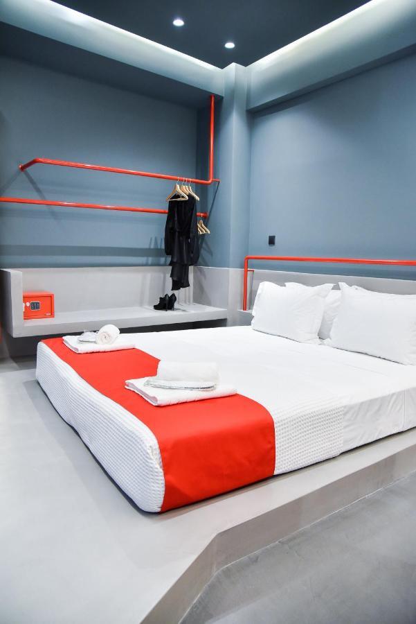 Central44 Yolo Casual Suite Athens Ngoại thất bức ảnh