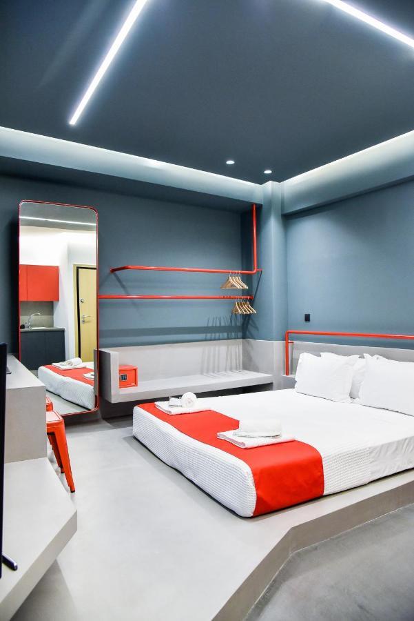 Central44 Yolo Casual Suite Athens Ngoại thất bức ảnh