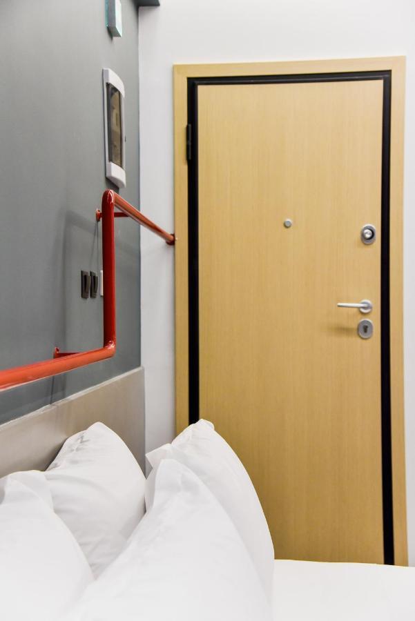 Central44 Yolo Casual Suite Athens Ngoại thất bức ảnh